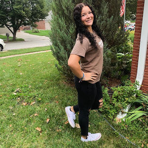 Meet your Posher, Elleah